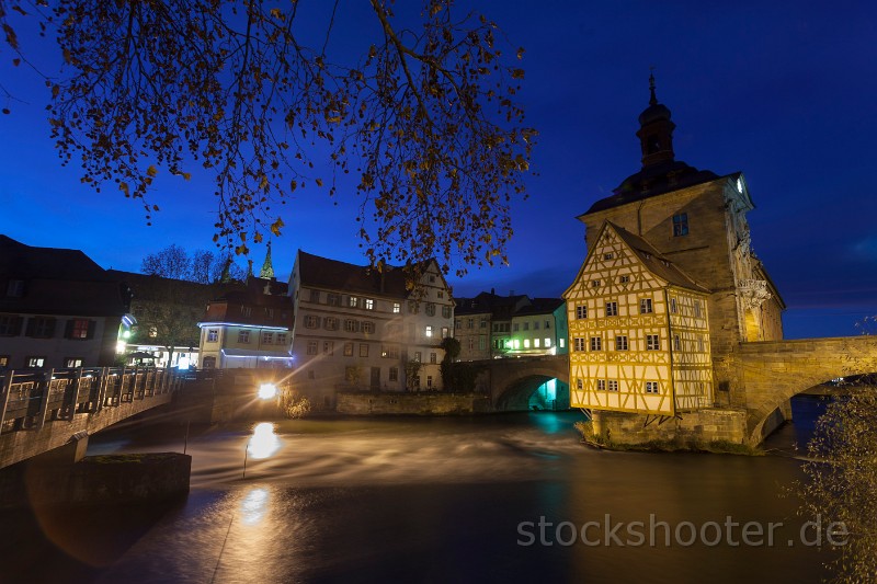 _MG_7300_bamberg.jpg - old Rathaus in Bamberg, Germany at night