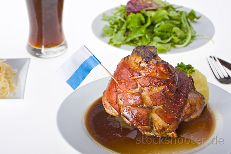 IMG_3066_haxe_ala.jpg - bavarian knuckle of pork with potato dumpling