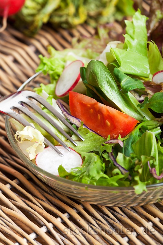 _MG_4050_salad.jpg - closeup of fresh mixed salad