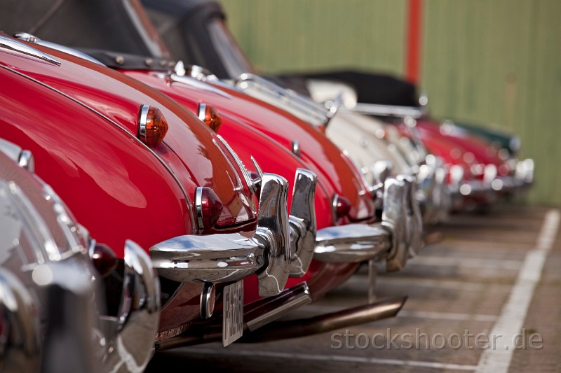 _MG_6769_cars.jpg - row of bumpers of classical cars